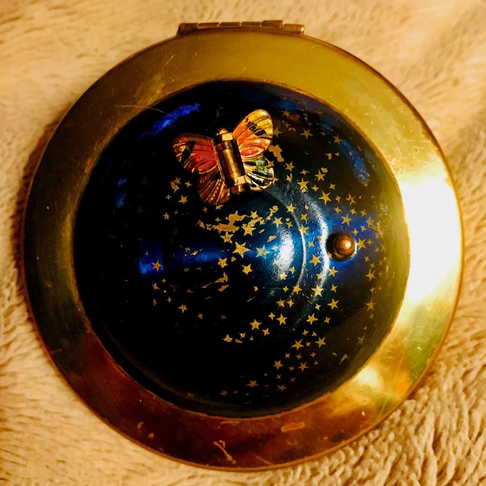 Trio - Kigu Flying Saucer "Night Flight" Compact + Butterflies + Gold Medallion